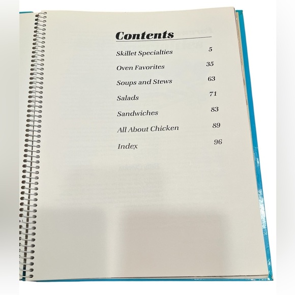 Lot of 2 Vintage Betty Crocker's Cookbooks - 1984 Chicken 1985 Hamburger - Picture 6 of 8